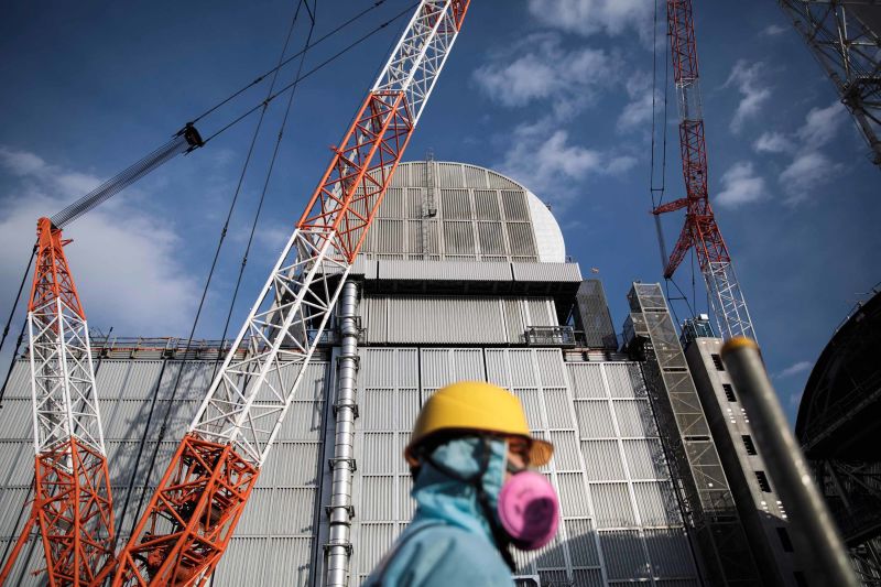 Fukushima Nuclear Plant: Removal Of Fuel Rods From Damaged Reactor ...