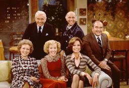 The cast of the CBS situation comedy "Mary Tyler Moore," November 21, 1975.