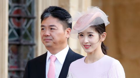 Richard Liu and his wife, Zhang Zetian. Liu later apologized to his wife, saying his actions "have hurt my family greatly."