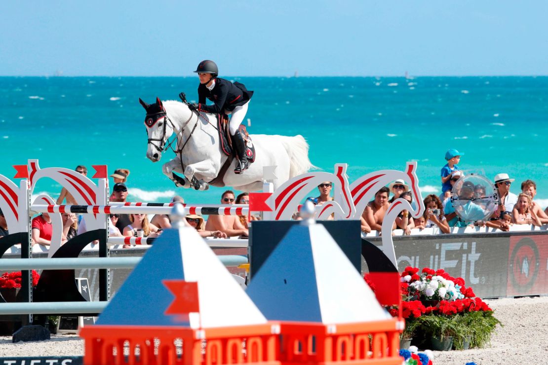Georgina Bloomberg competes on Manodie II H in Miami in 2018.
