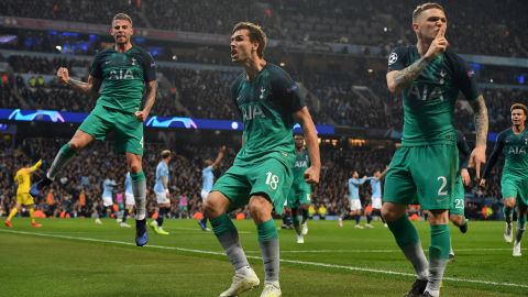 Tottenham Hotspur striker Fernando Llorente celebrates his controversial goal.
