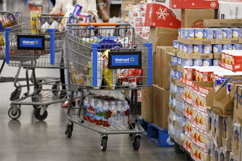 Amazon and Walmart s next online grocery customers are using food