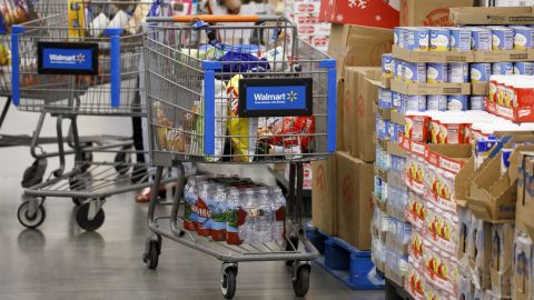 Walmart, Amazon and grocery chains hope to tap into a lucrative new market: Food stamps recipients who want to shop for groceries online. 