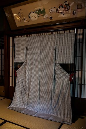 "I want spread Edo Komon and want people to know about Edo Komon," says Hirose. "My dream is letting people wear kimono of Edo Komon."