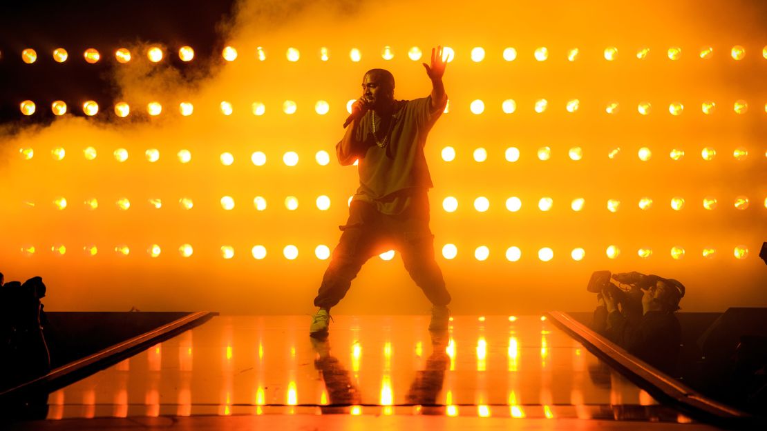 Kanye West performing at the 2015 iHeartRadio Music Festival.