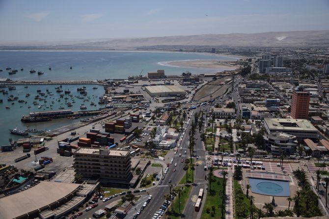 <strong>Chile's northernmost outpost.</strong> The modern-day city of Arica lies on top of an ancient cemetery of the Chinchorro culture. It's not uncommon for construction teams to come across mummies when building new homes.