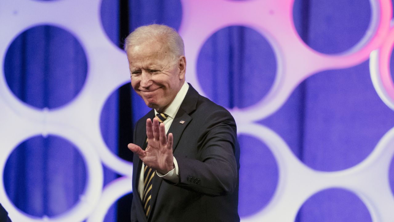 Biden Foundation To Suspend Operations When Former Vp Enters 2020 Race Cnn Politics