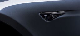 Tesla insists that the cameras on its cars, combined with radar and sonar, are enough to allow its cars to drive on their own.