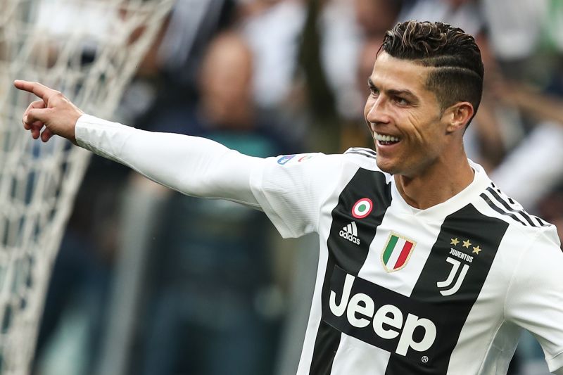 C ronaldo juve online