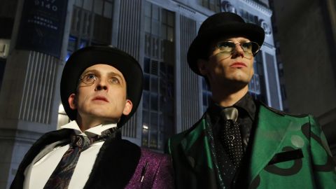 Robin Lord Taylor and Cory Michael Smith in 'Gotham'