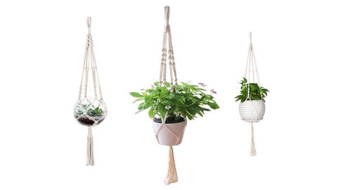 <strong>AOMGD Macrame Plant Hanger ($9.98; </strong><a href="https://www.amazon.com/AOMGD-Macrame-Outdoor-Hanging-Decorations/dp/B07BQZ8S7V/ref=as_li_ss_tl?ie=UTF8&linkCode=ll1&tag=021850fivestar-20&linkId=3687dd6cd17ea23f0b721dd49ac8485f&language=en_US" target="_blank" target="_blank"><strong>amazon.com</strong></a><strong>)</strong><br />