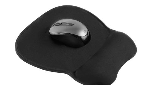 <strong>Ergonomic Mouse Pad ($11.77; </strong><a href="https://www.amazon.com/Modern-Computer-Accessories-Eliminates-Discomfort/dp/B01LTGX776/ref=as_li_ss_tl?ie=UTF8&linkCode=ll1&tag=021850fivestar-20&linkId=510baff32a1a6388c16012a1007ce06e&language=en_US" target="_blank" target="_blank"><strong>amazon.com</strong></a><strong>)</strong><br />