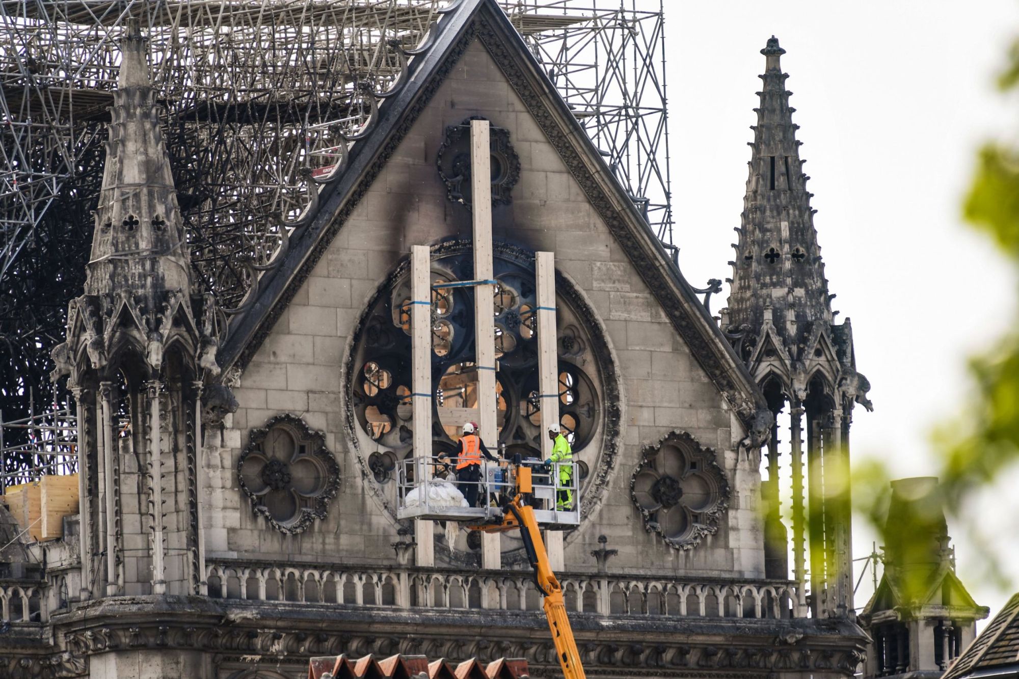 notre dame fire aftermath