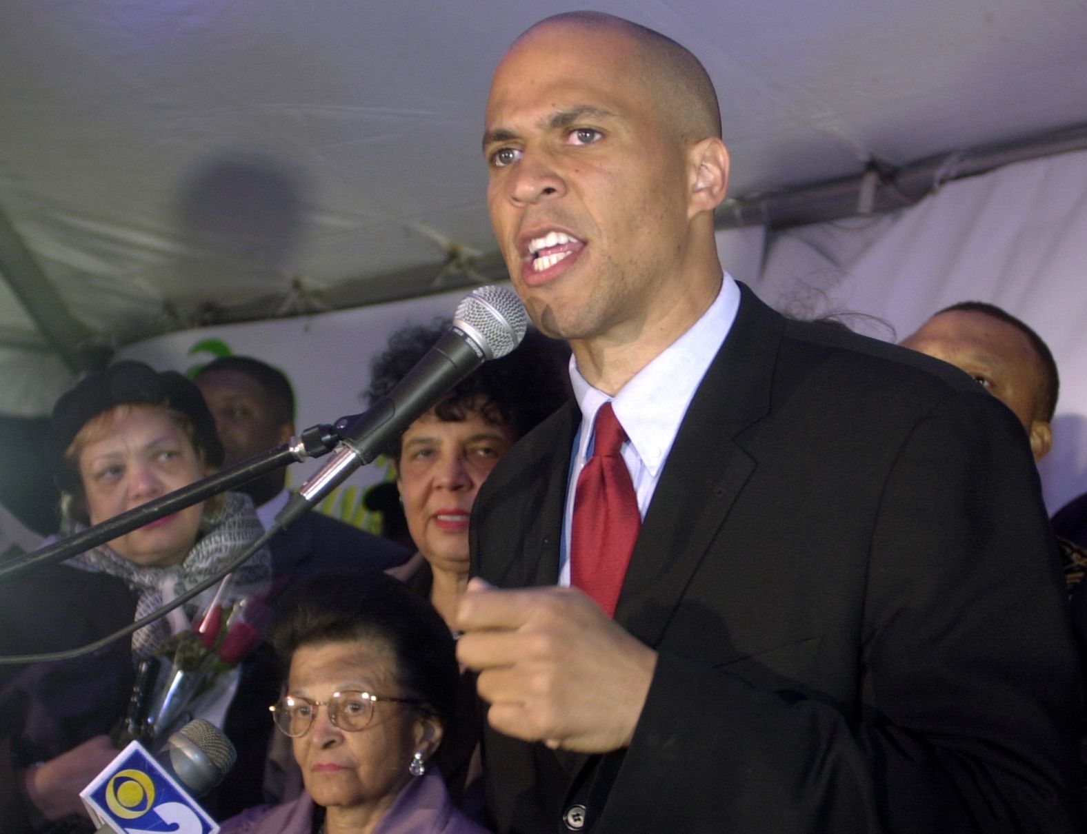 Booker concedes defeat after losing the 2002 mayoral race to incumbent Sharpe James. But he would be back four years later.