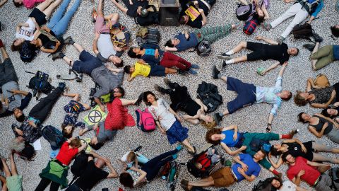 Climate change activists lie on the floor of London's Natural History Museum during a mass "die-in" protest on Sunday, April 22. Members of the activist group Extinction Rebellion <a href="https://www.cnn.com/2019/04/25/uk/extinction-rebellion-stock-exchange-gbr-scli-intl/index.html" target="_blank">also blocked the entrance to the London Stock Exchange</a> this week, and <a href="http://www.cnn.com/2019/04/17/world/gallery/extinction-rebellion-climate-protests/index.html" target="_blank">they've taken over other locations in London</a> such as Parliament Square, Oxford Circus and Waterloo Bridge.