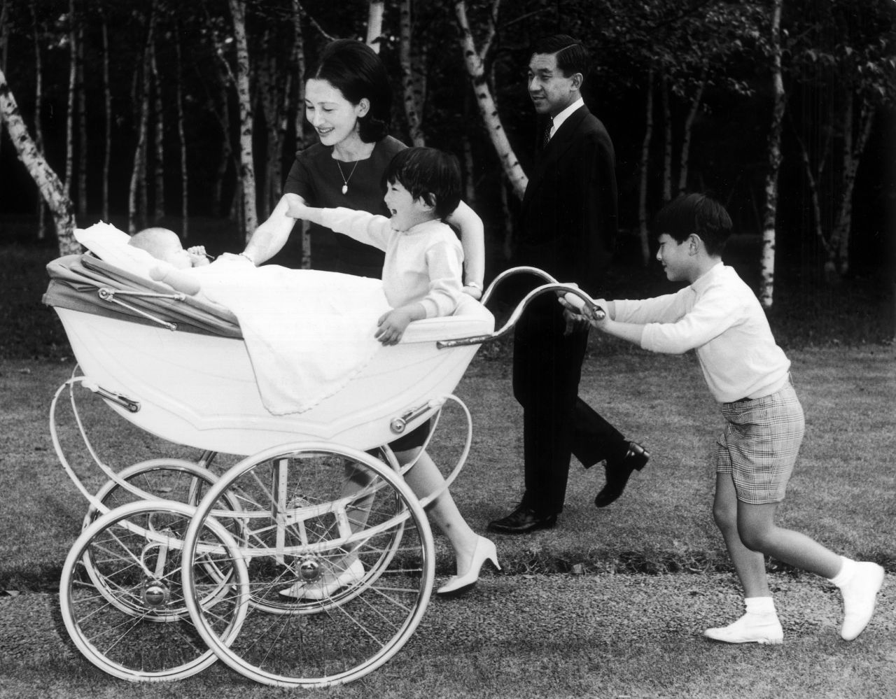 The couple often broke with tradition, opting to raise their own children.