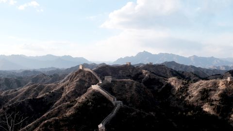 Witnessing the damage being done to the Great Wall, Dong devoted his life preserving it.