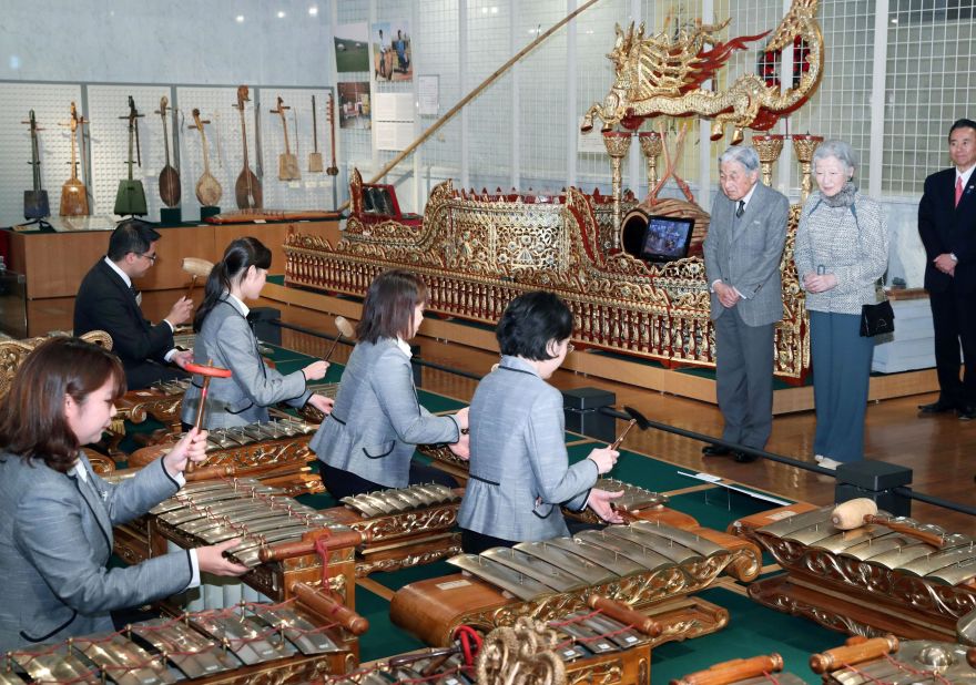 Akihito and Michiko listen to Indonesian percussion music as they attend an event in Hamamatsu, Japan, in November 2018.