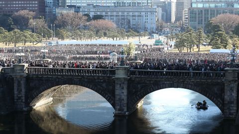More than 150,000 people came to the Imperial Palace for the New Year greeting this year.