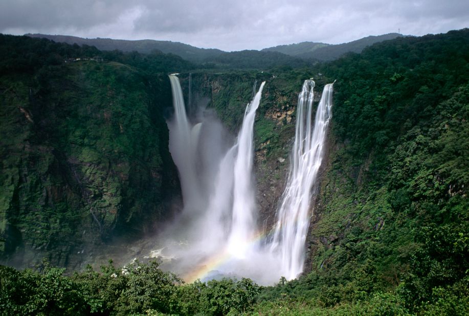 <strong>Jog Falls: </strong>Just off the western coast of India in Karnataka state, Jog is the country's second highest waterfall, pouring from a height of roughly 830 feet. 