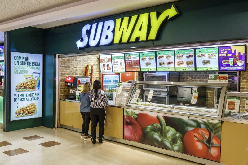 Subway store outlet