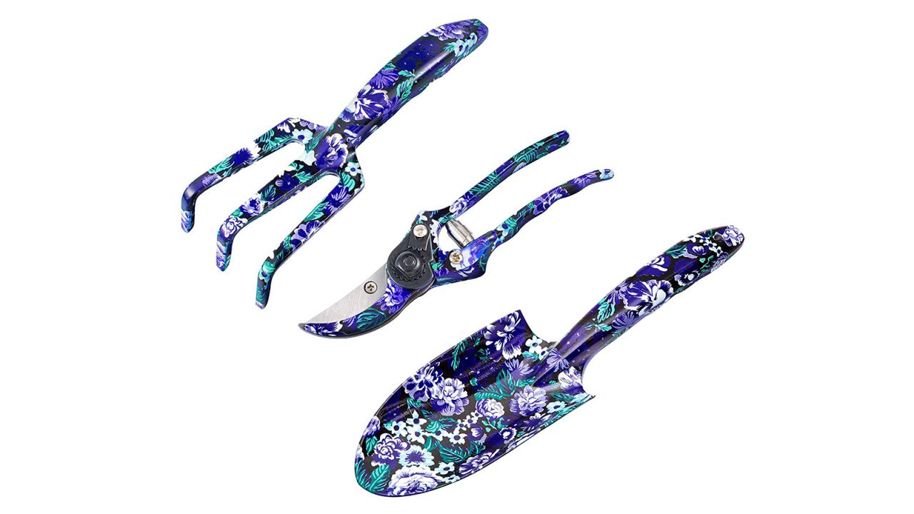 <strong>Flora Guard 3 Piece Aluminum Garden Tool Set with Purple Print ($18.89; amazon.com)</strong><br />For the mom who loves to garden, this tool set is pretty and practical<br /><br />