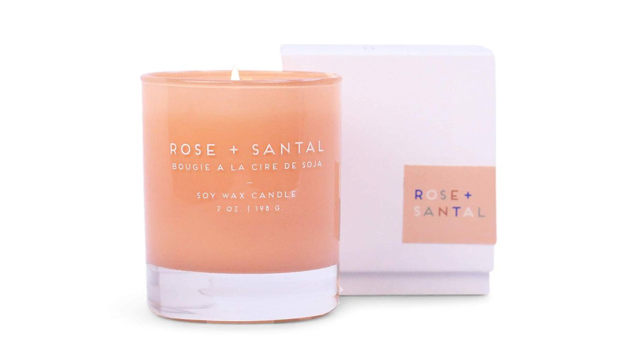 <strong>Paddywax Candles Scented Candle 7-Ounce Rose + Santal ($26; </strong><a href="https://amzn.to/2XUvUjG" target="_blank" target="_blank"><strong>amazon.com</strong></a><strong>)</strong><br />Candles are always a great go-to gift for moms and this gorgeous rose and santal scented candle is no exception<br />