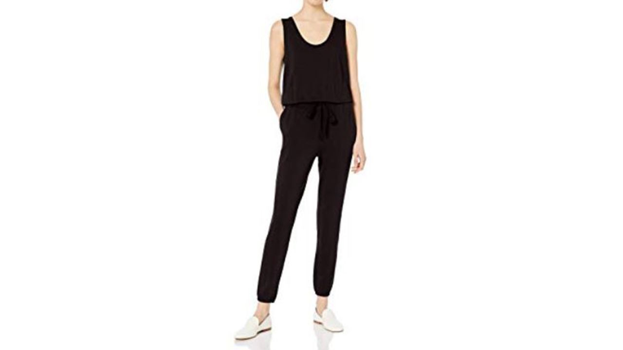 <strong>Daily Ritual Women's Supersoft Terry Sleeveless Jumpsuit ($34; </strong><a href="https://amzn.to/2LeqoHi" target="_blank" target="_blank"><strong>amazon.com</strong></a><strong>)</strong><br />This supersoft terry jumpsuit will keep mom stylish, cozy and comfortable<br />