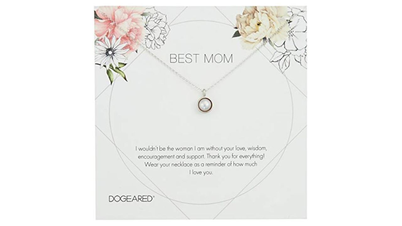 <strong>Dogeared Best Mom Flower Card Large Bezel Pearl Pendant Chain Necklace ($56; </strong><a href="https://amzn.to/2Lhypvg" target="_blank" target="_blank"><strong>amazon.com</strong></a><strong>)</strong><br />This pretty pearl necklace is dainty enough for mom to wear everyday and keep you close to her heart 