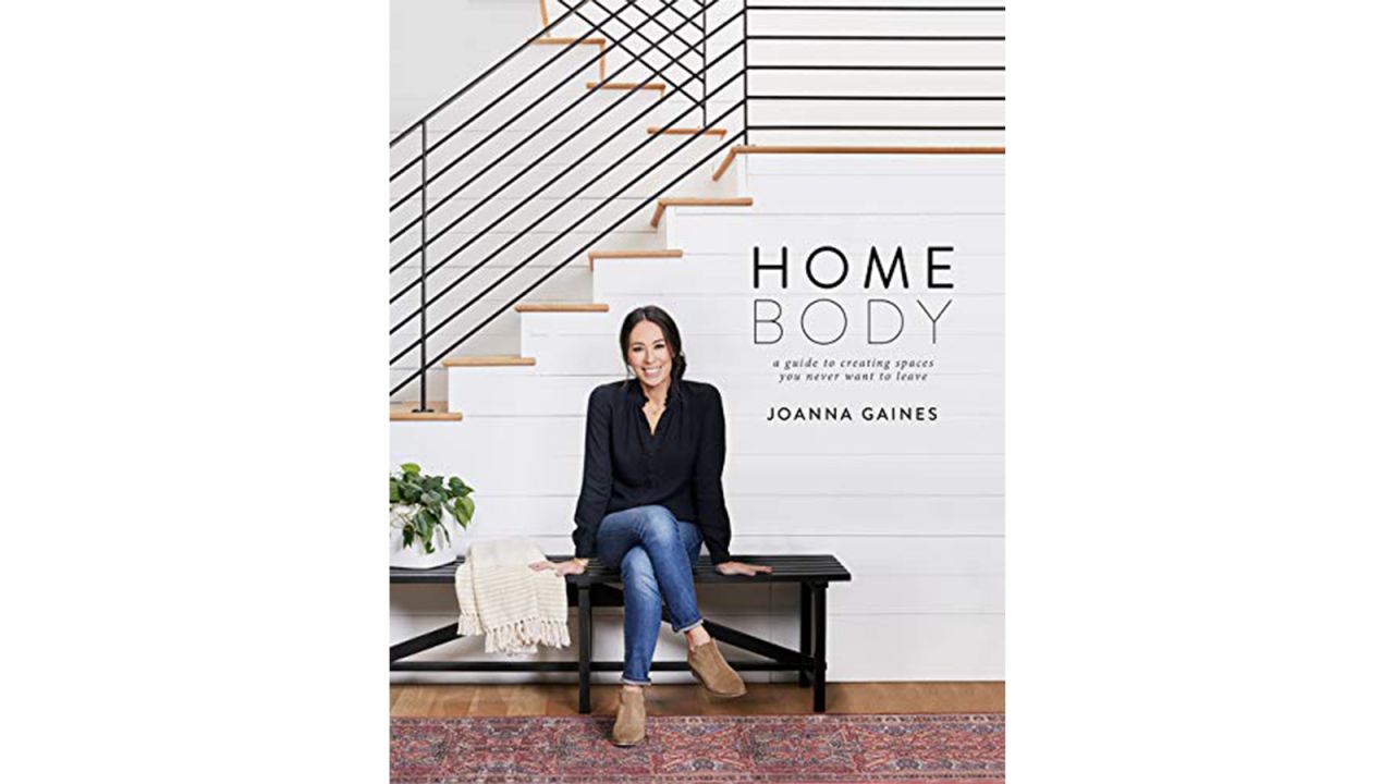 <strong>Homebody: A Guide to Creating Spaces You Never Want to Leave by Joanna Gaines ($23.99; </strong><a href="https://amzn.to/2GRn1k1" target="_blank" target="_blank"><strong>amazon.com</strong></a><strong>)</strong><br />For the mom who loves Fixer Upper and all things home décor<br />