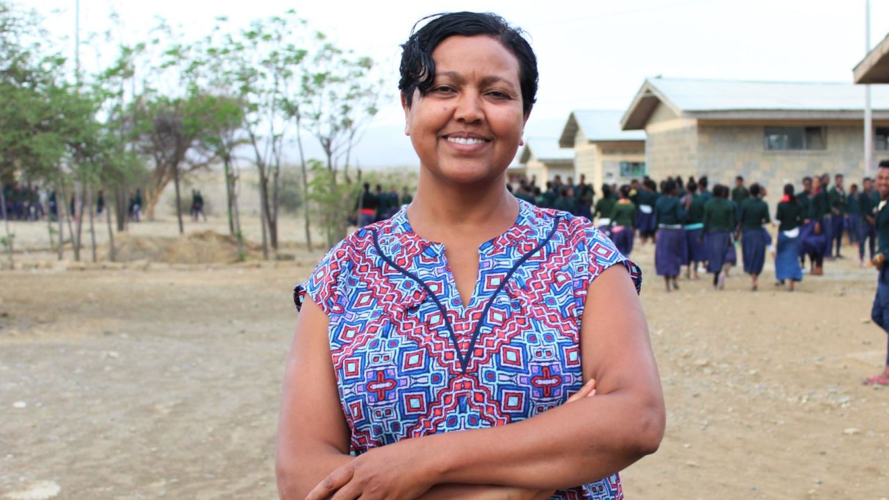cnnheroes freweini mebrahtu portrait outside