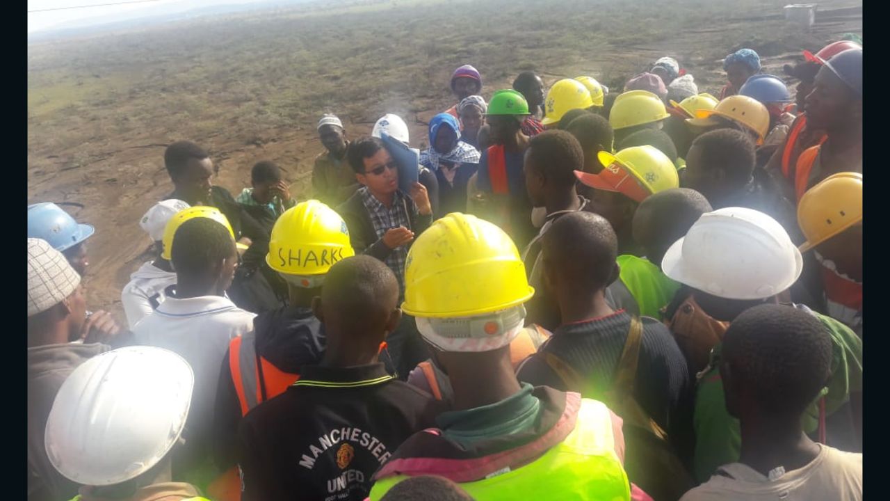 A standoff between a Chinese manager and Kenyan staff along the railway line.