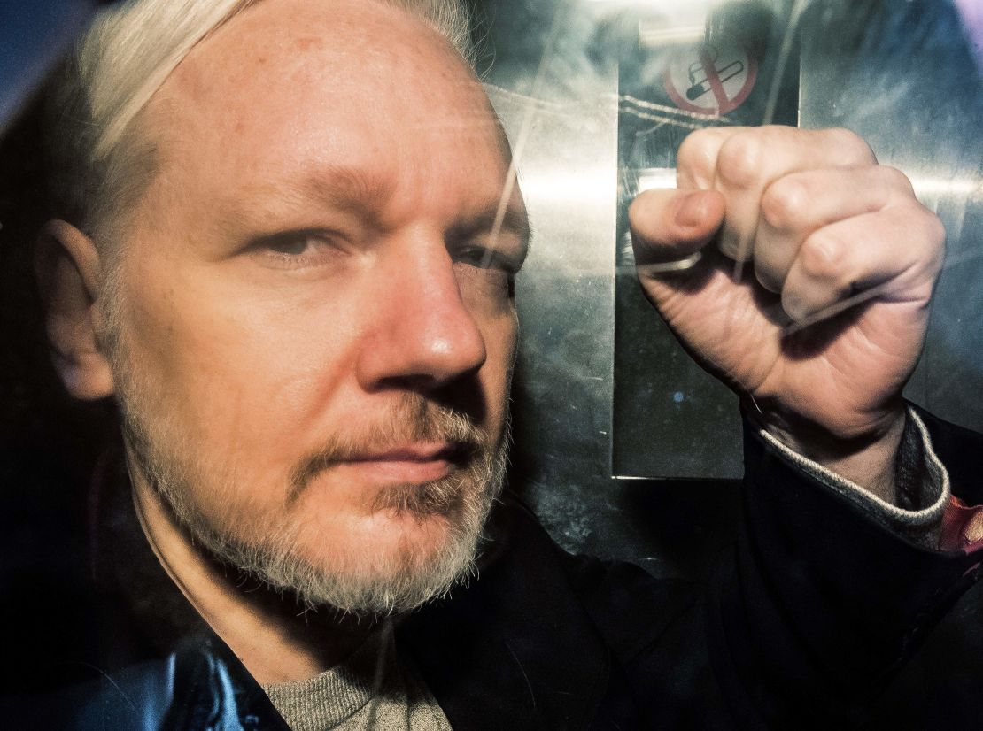 03 Assange hearing 0501