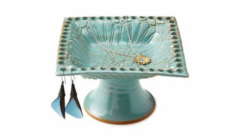 Pedestal Jewelry Holder ($48; <a href="https://www.uncommongoods.com/product/pedestal-jewelry-holder" target="_blank" target="_blank">uncommongoods.com</a>)