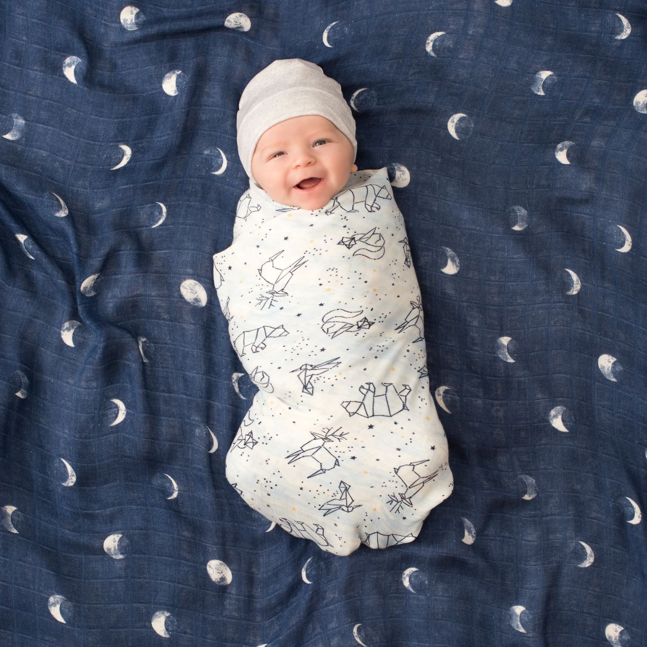 aden anais swaddle