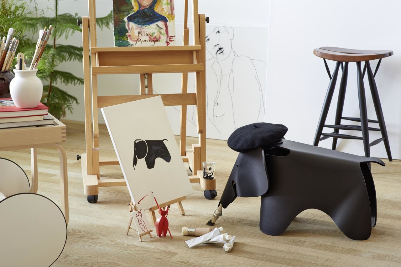vitra eames elephant
