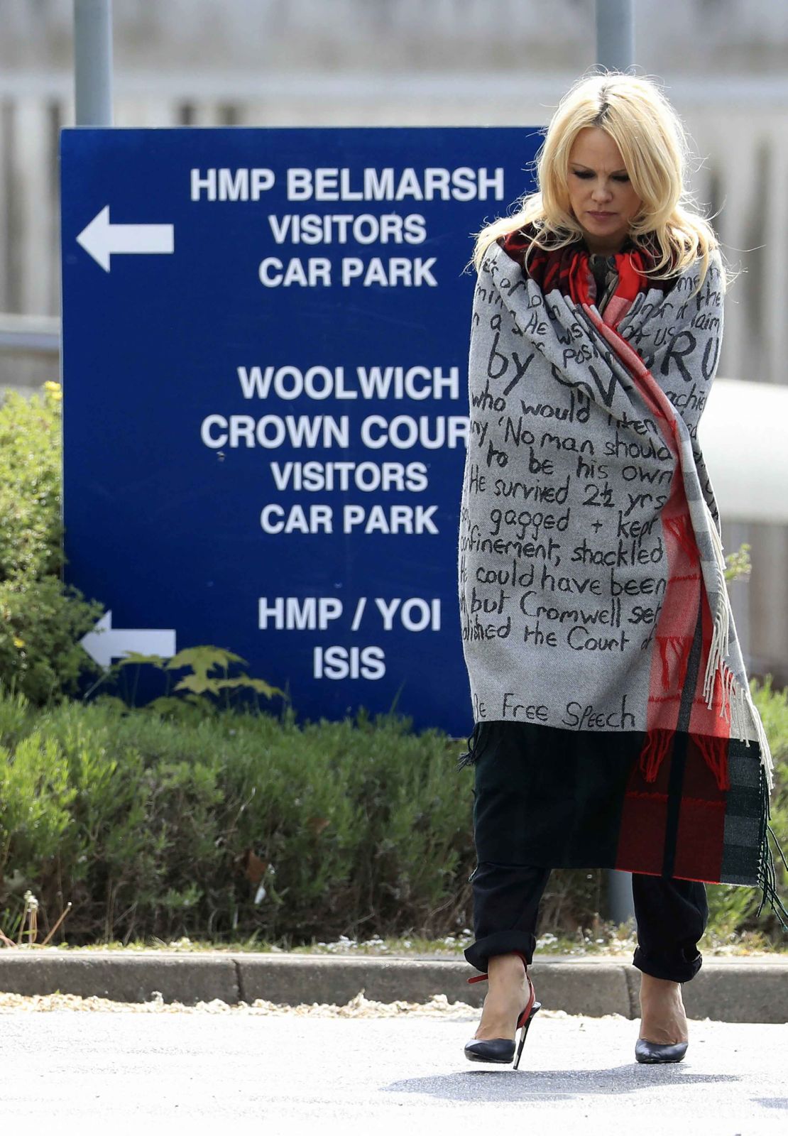 US actress Pamela Anderson leaves Belmarsh Prison in southeast London, after visiting WikiLeaks founder Julian Assange.