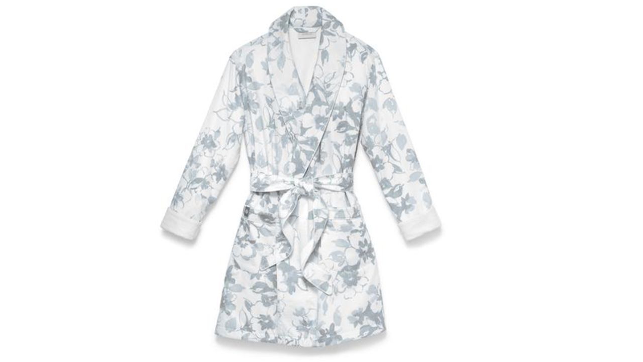 <strong>Boll & Branch Modern Floral Spa Robe ($125; </strong><a href="https://www.bollandbranch.com/products/modern-floral-spa-robe" target="_blank" target="_blank"><strong>bollandbranch.com</strong></a><strong>) </strong>