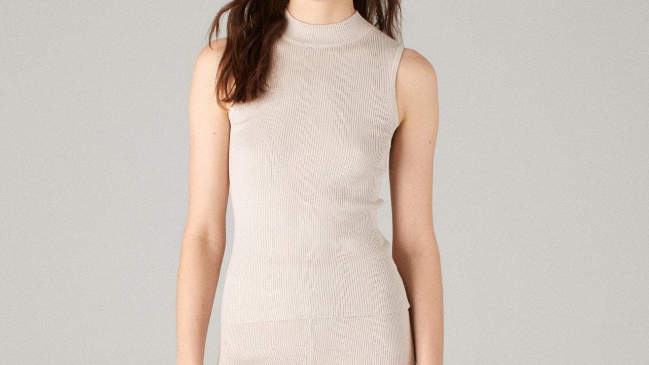 <strong>Naadam Mockneck Ribbed Cashmere Tank ($75; </strong><a href="https://naadam.co/collections/womens/products/mockneck-ribbed-tank-black?variant=18741499920480" target="_blank" target="_blank"><strong>naadam.com</strong></a><strong>) </strong><br />