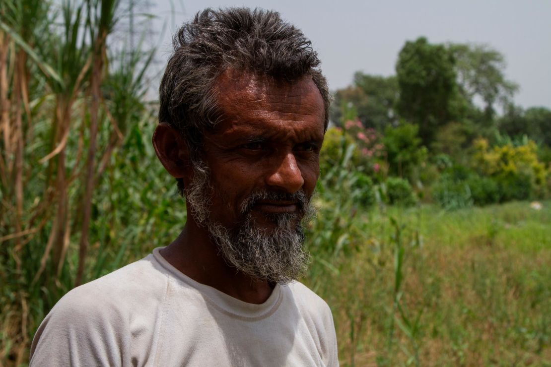 Small scale farmer Mohammad Mujabir is not optimistic that farmers like him will benefit from the political promises of India's main parties.
