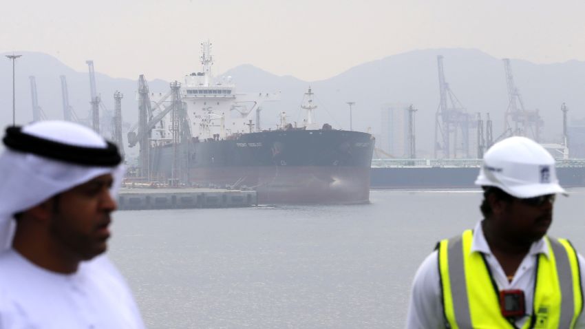 A tanker is seen at the oil terminal of Fujairah during the inauguration ceremony of a dock for supertankers on September 21, 2016.
The oil terminal at Fujairah inaugurated a dock for supertankers, the first of its kind in OPEC member the United Arab Emirates. The facility enables the terminal to receive tankers measuring 334 metres (yards) and weighing 330,000 tonnes, port director Mussa Murad said. / AFP / KARIM SAHIB        (Photo credit should read KARIM SAHIB/AFP/Getty Images)