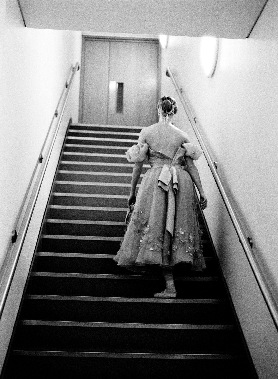 "Lone Dancer, London" (2004)