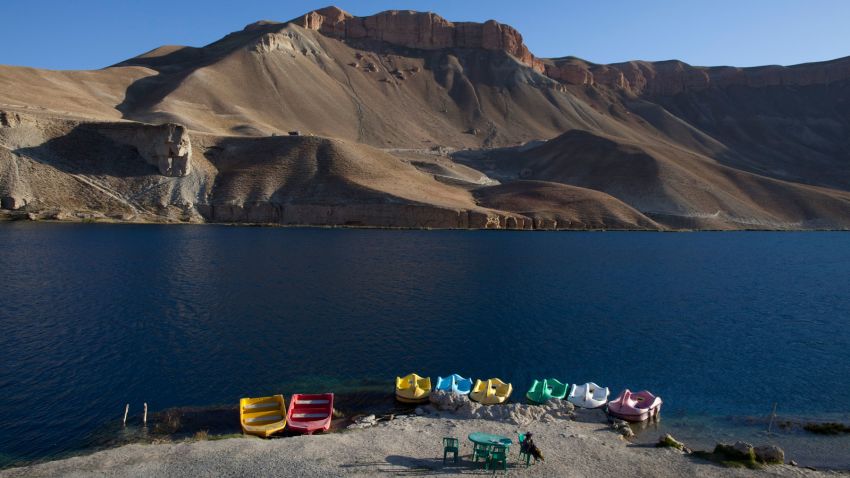 Band-e-Amir-National-Park---swan-paddles---Getty-Images