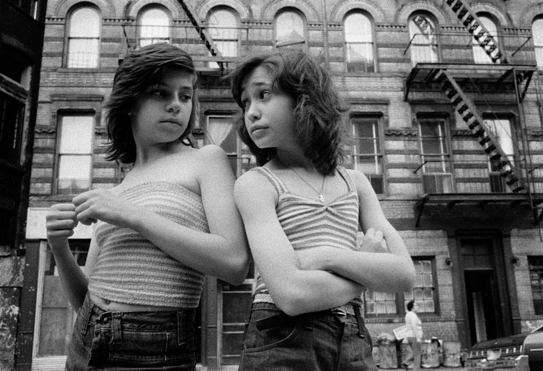 Susan Meiselas, Dee and Lisa 1976