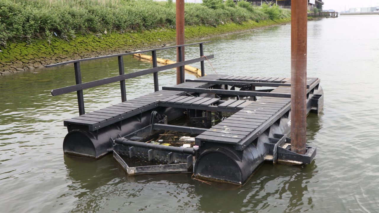 The Recycled Island Foundation estimates that 12,000 kilos of plastic was used to build the 40 square meter floating park. Plastic was collected in litter traps like this. 
