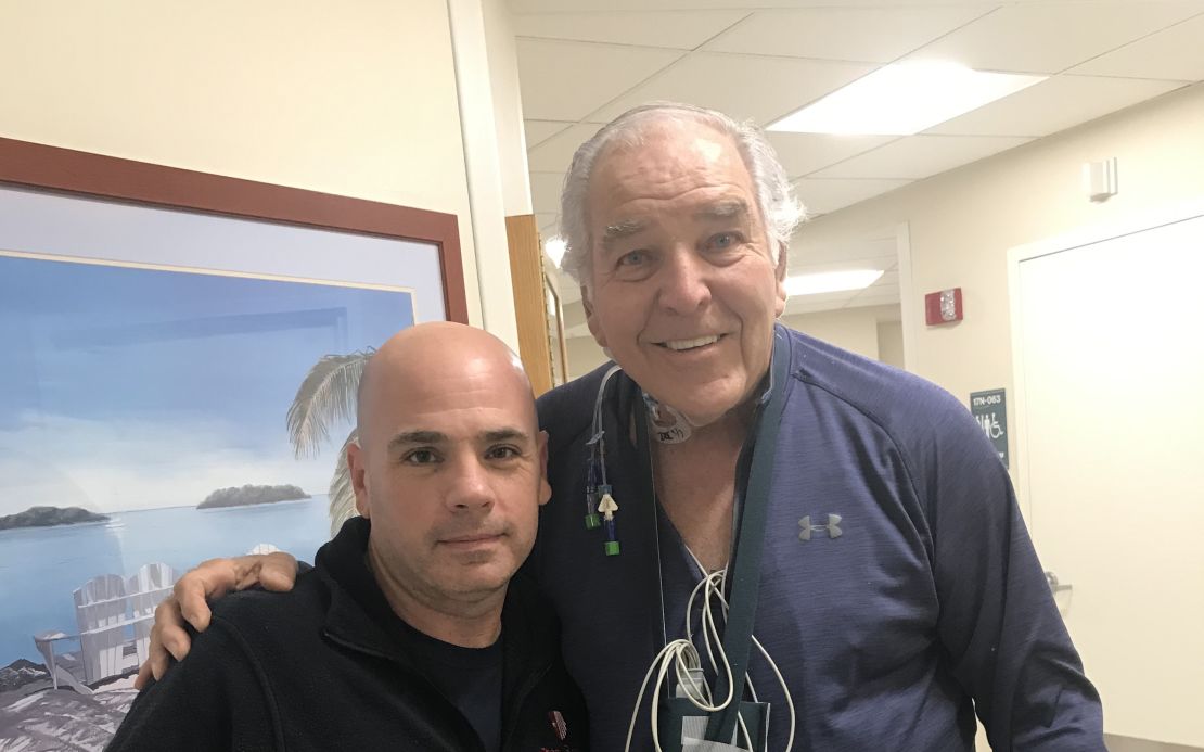 Port Authority Police Officer Brian Cooney, left, and New York Mets hall-of-famer Ed Kranepool.