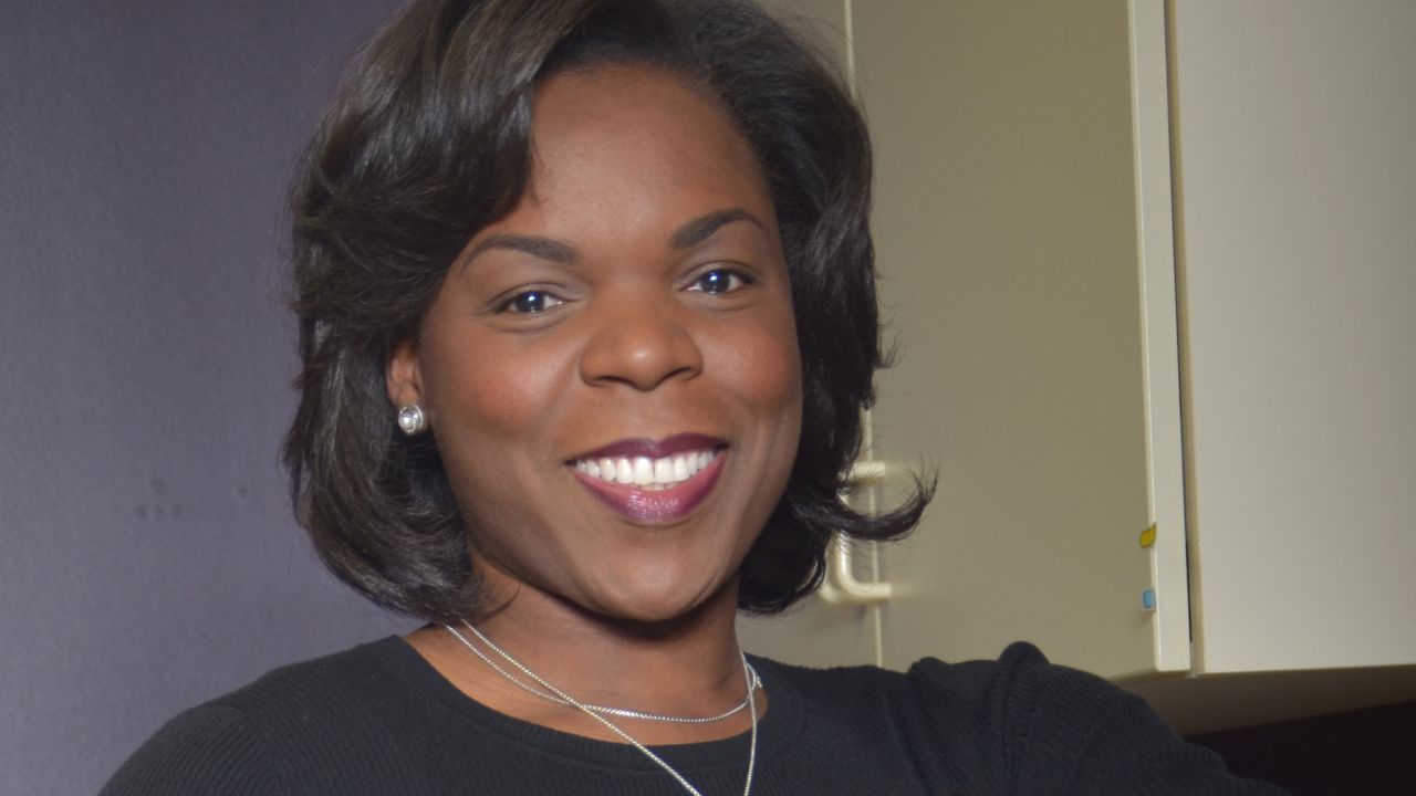 Yashica Robinson