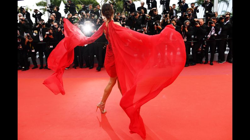 Model Alessandra Ambrosio arrives for the screening of the film "Les Miserables" at the Cannes Film Festival in France on Wednesday, May 15. <a href="http://www.cnn.com/style/gallery/cannes-2019/index.html" target="_blank">See more red-carpet photos</a>