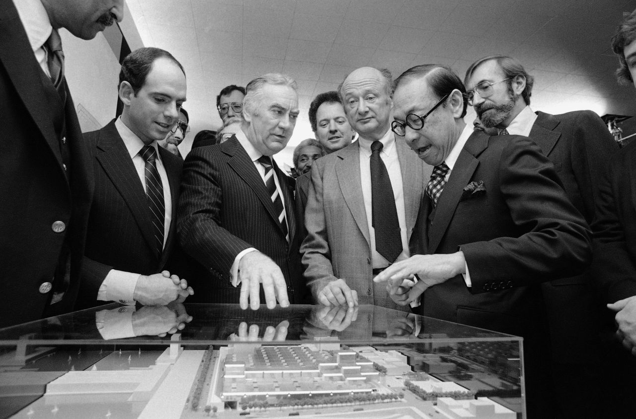From left, Richard A. Kahan, New York Governor Hugh Carey, New York City Mayor Ed Koch, discuss with Pei, second from right, the design of New York City's proposed convention center on December 11, 1979, in Manhattan. The building, which is now known as the Jacob K. Javits Convention Center, was completed in 1986.