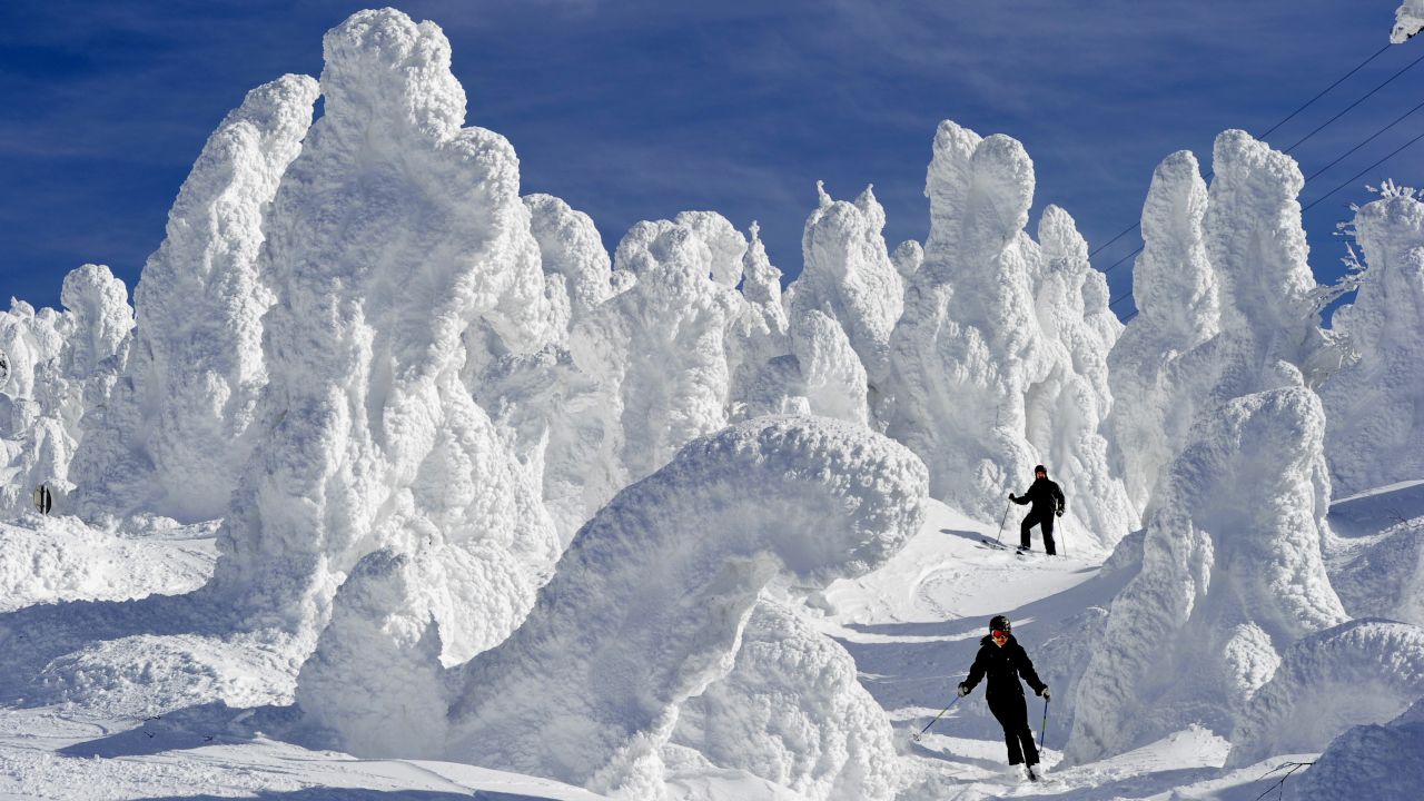<strong>Snow Monsters, Mount Zao, Japan: </strong>Situated high in Japan's northern Tohoku region, these snow creatures, or "juhyu," are accessible by cable car.